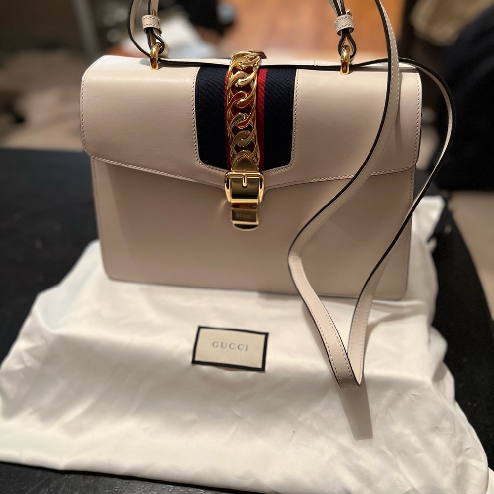 COPY - Gucci Sylvie Large Top Handle Bag